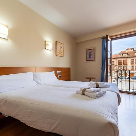Insidehome Zaravencia Plaza Mayor Торо Екстериор снимка