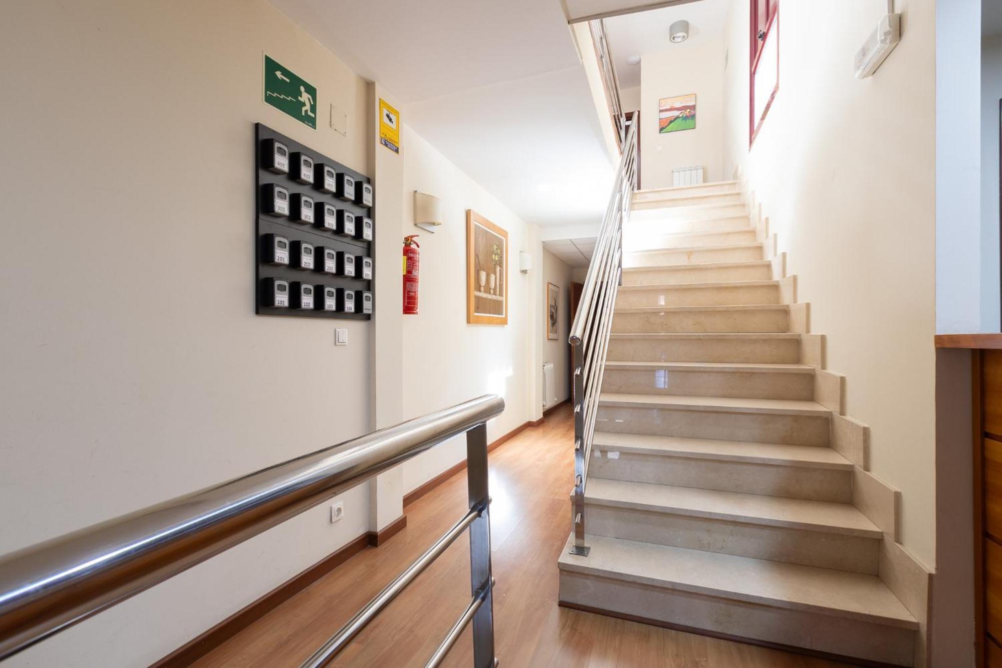 Insidehome Zaravencia Plaza Mayor Торо Екстериор снимка