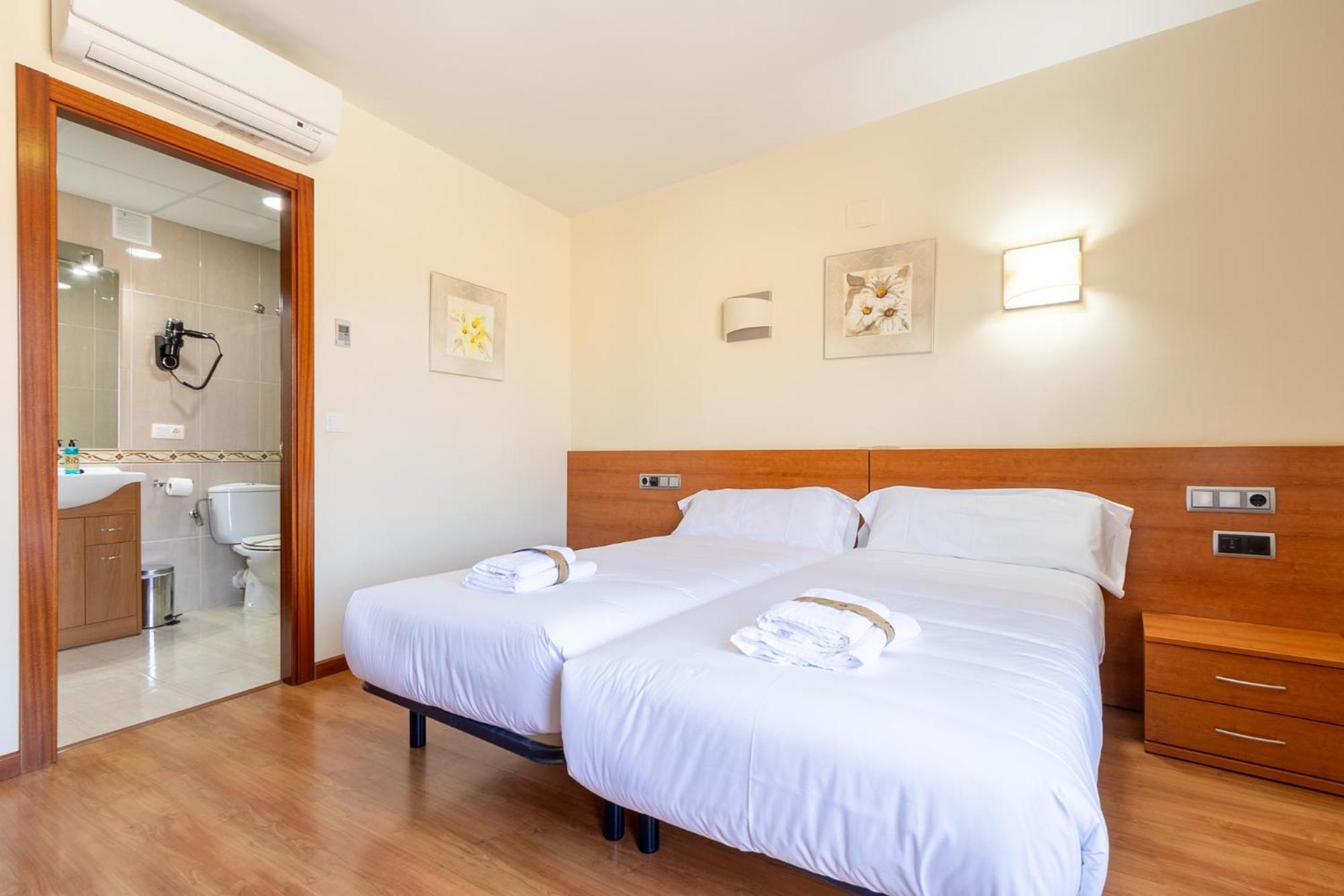 Insidehome Zaravencia Plaza Mayor Торо Екстериор снимка