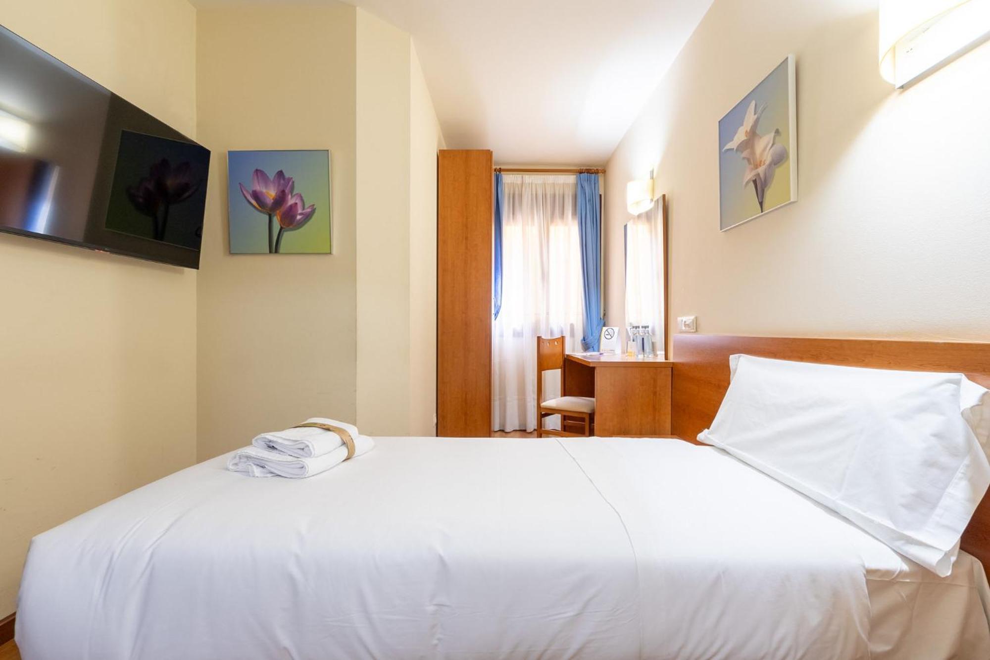 Insidehome Zaravencia Plaza Mayor Торо Екстериор снимка
